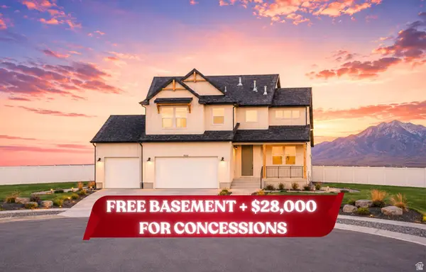 5233 S Paramount Dr, Riverdale, UT 84405