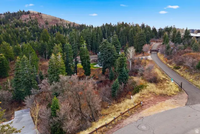 7092 Canyon Dr #116, Park City, UT 84098 - #2