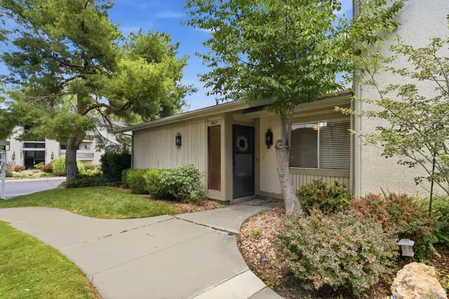 4857 S 1690 E, Holladay, UT 84117 - #2