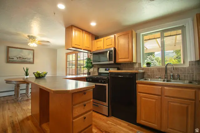2784 N 650 E, North Ogden, UT 84414 - #2