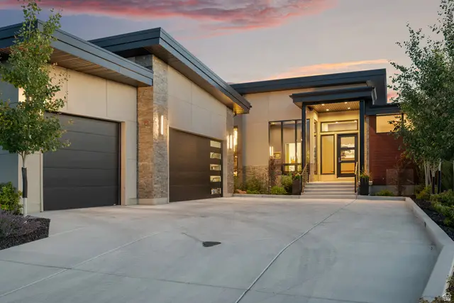 718 S Nebo Cir, Woodland Hills, UT 84653 - #2
