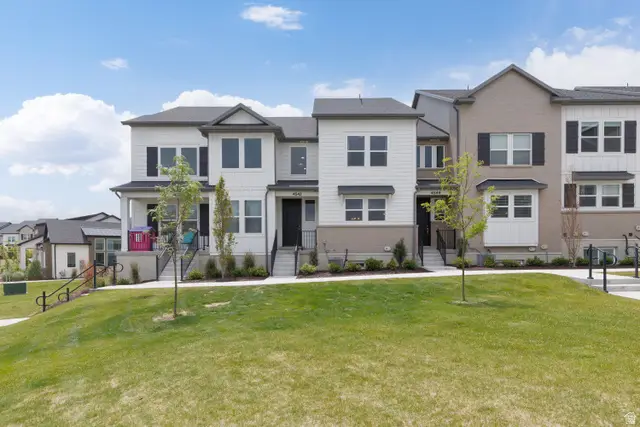 4542 W Parkes Peak Ln S, Herriman, UT 84096 - #3