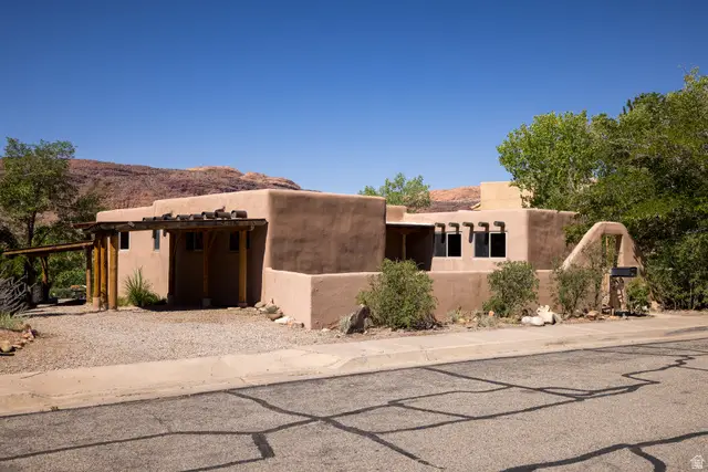 128 Arches Dr, Moab, UT 84532 - #3