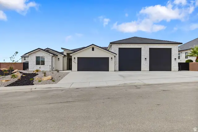 2955 E Rimrunner Dr, Saint George, UT 84790 - #1