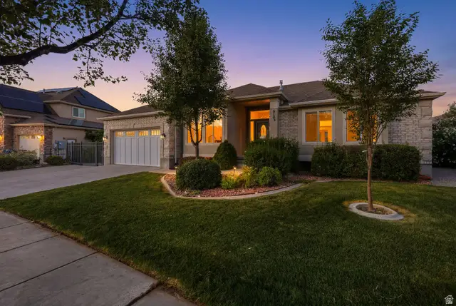 6142 N Schooner Ln, Stansbury Park, UT 84074 - #2