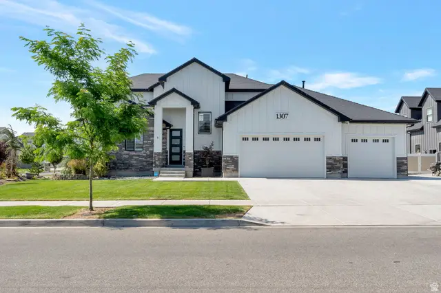 1307 W Blue Quill Dr, Bluffdale, UT 84065 - #3