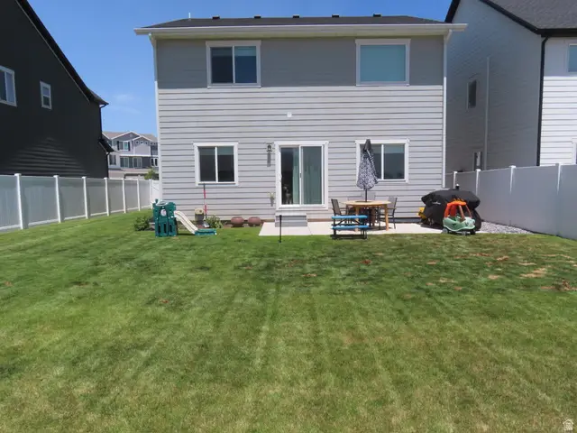 63 E Portico Ln N, Saratoga Springs, UT 84045 - #2