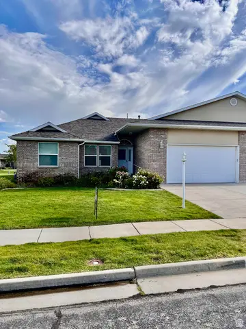 548 W 2350 S, Perry, UT 84302