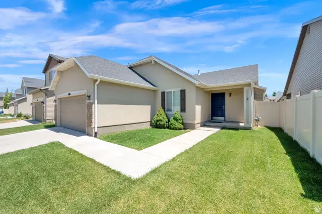1002 N Bexley Dr W, North Salt Lake, UT 84054 - #2