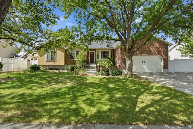 2986 W Southpointe Rd, South Jordan, UT 84095 - #2
