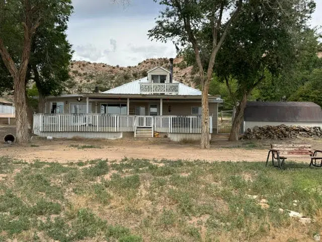 1124 Washam Rd, Green River, WY 82935 - #1