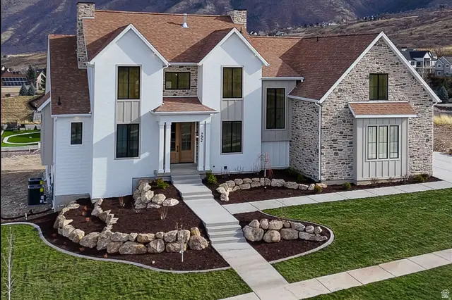 792 N Mountain View Dr, Elk Ridge, UT 84651 - #2