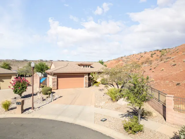 2906 E Autumn Rose Dr, Washington, UT 84780 - #2