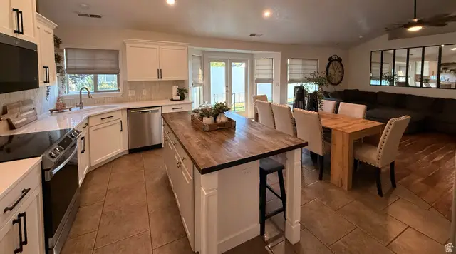 1864 W 2185 S, Woods Cross, UT 84087 - #3