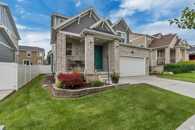 3695 W Desert Meadow Way S, South Jordan, UT 84009 - #3
