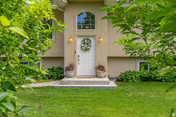 272 W 375 N, Hyde Park, UT 84318