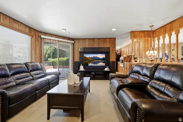 381 Oak Ln, Kaysville, UT 84037 - #2