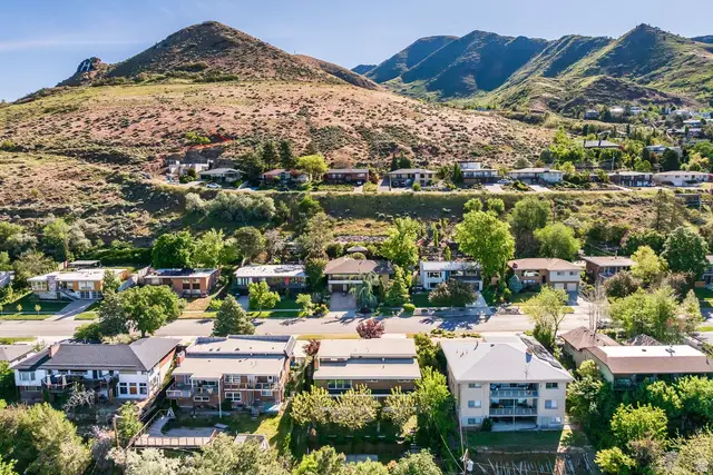 1986 S Wasatch Dr E, Salt Lake City, UT 84108 - #3