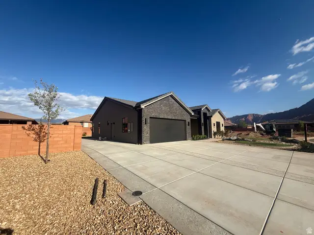 525 Serenity Cir, Ivins, UT 84738 - #3