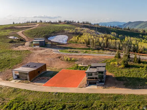 8514 E Overlook Dr #17, Eden, UT 84310