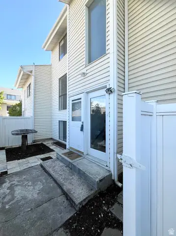 227 S West Ln, Provo, UT 84601 - #2
