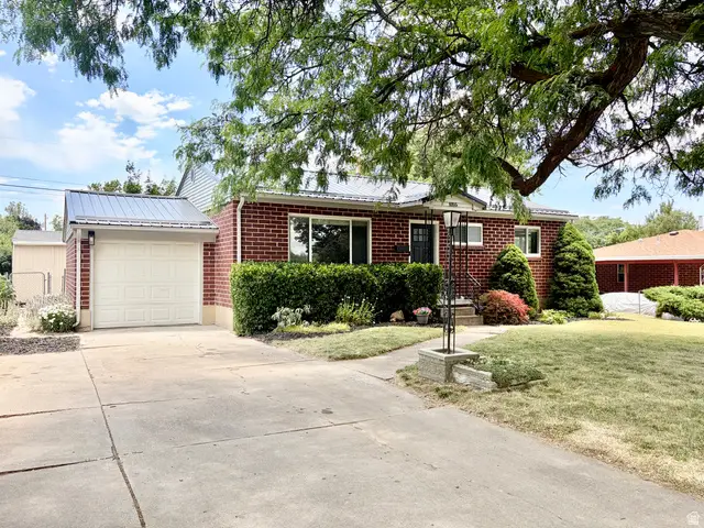 1055 E Sherwood Dr, Ogden, UT 84404 - #2
