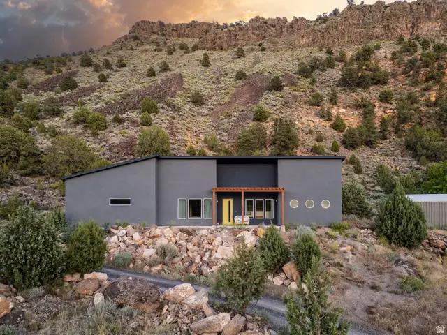 153 S Stagecoach, Brookside, UT 84782 - #1