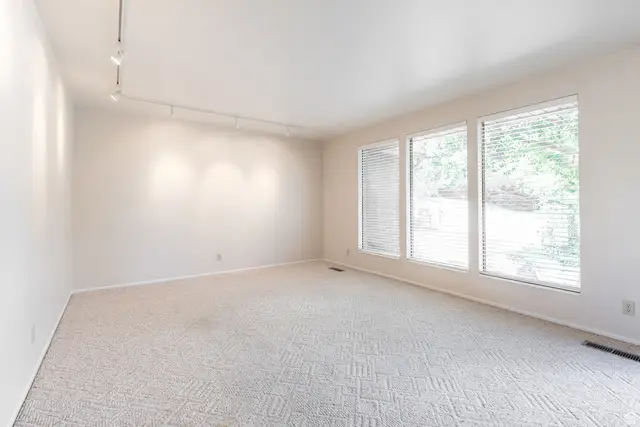 373 E 1200 N, Centerville, UT 84014 - #3