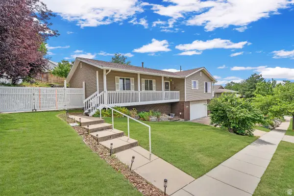 374 E 700 S, Farmington, UT 84025