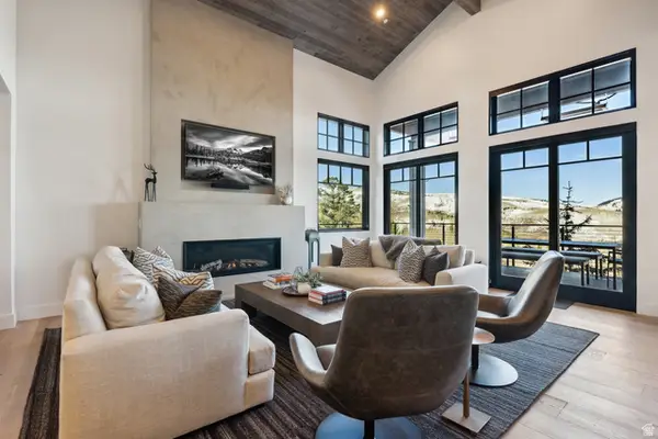 8200 Royal St E #50, Deer Valley, UT 84060