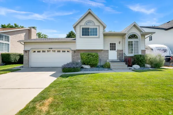 8029 S Angel St E, Sandy, UT 84070