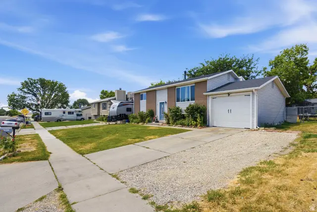 6134 S Misty Way W, Salt Lake City, UT 84118 - #3
