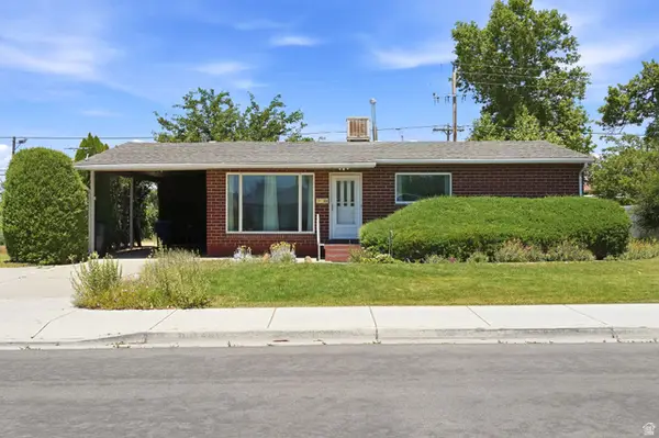 851 E Galena Dr, Sandy, UT 84094