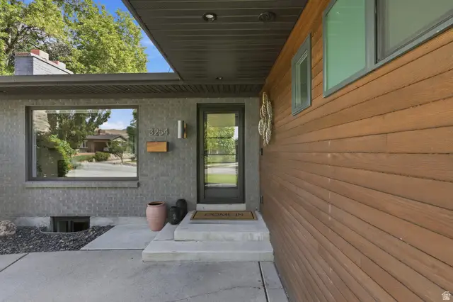 3254 E Bon View Dr S, Salt Lake City, UT 84109 - #3