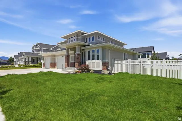 1142 W Pitchfork Rd, Murray, UT 84123 - #3