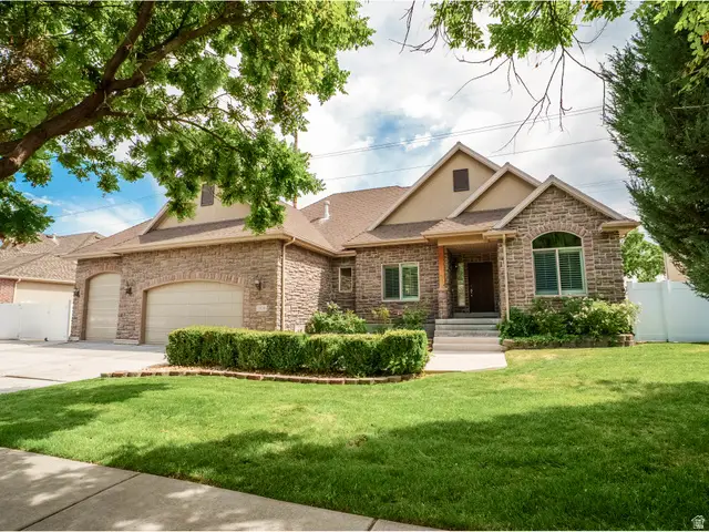 3059 W Uinta Pines Cir, South Jordan, UT 84095 - #1