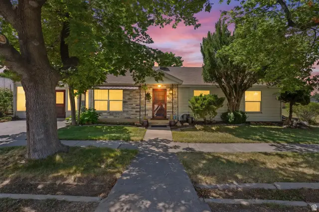 365 N Main St, Fillmore, UT 84631 - #2