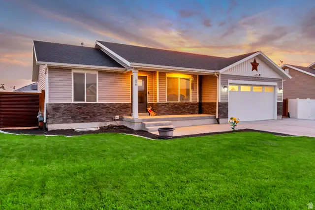 256 Worthington St, Grantsville, UT 84029 - #3