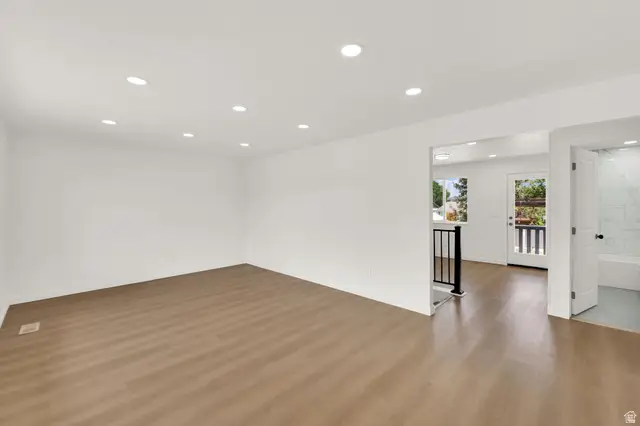 7647 S 2290 W, West Jordan, UT 84084 - #3