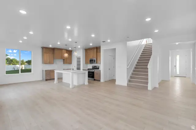 739 N 600 W #215, Tremonton, UT 84337 - #2
