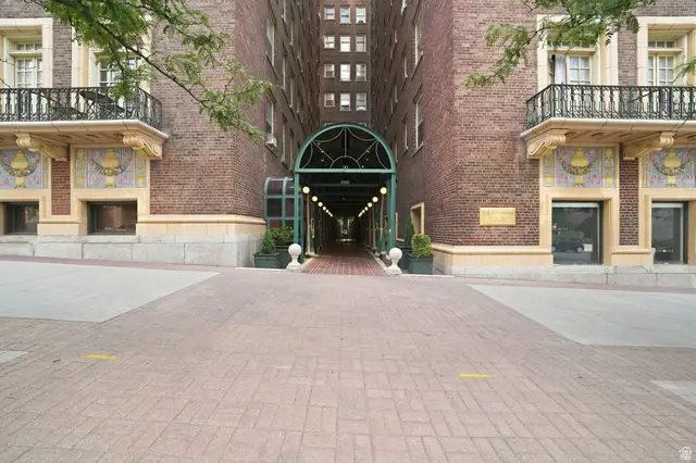 29 S State St E #417, Salt Lake City, UT 84111 - #3