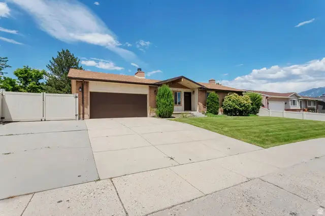 2152 Carriage Ave, Riverton, UT 84065 - #2