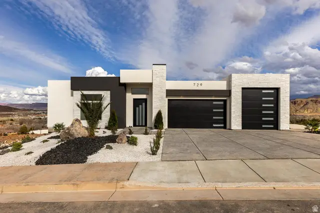 729 S 1360 W, Hurricane, UT 84737 - #2
