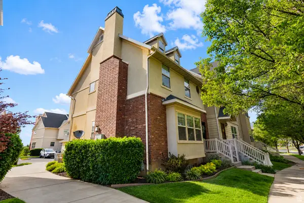 896 S Crescent Dr, Mapleton, UT 84664