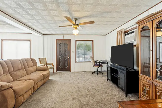 40 Park Ave, Tooele, UT 84074 - #2