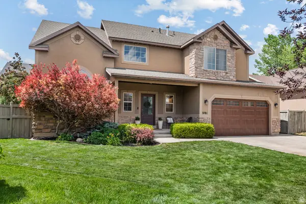 3781 E Pinehurst Dr, Eagle Mountain, UT 84005