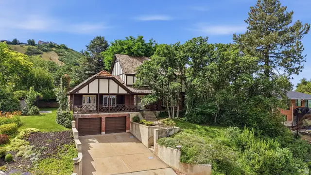 2941 Oakwood Dr, Bountiful, UT 84010 - #3