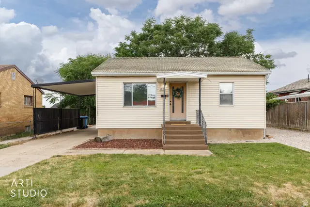 186 W 4800 S, Washington Terrace, UT 84405 - #1