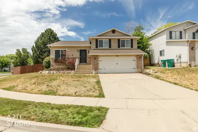 606 S 925 E, Layton, UT 84041 - #2