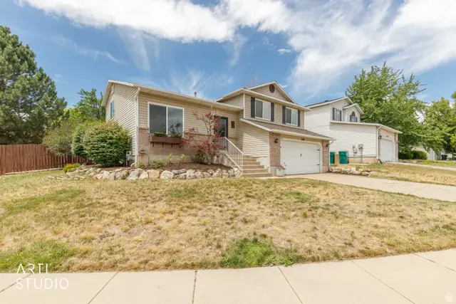 606 S 925 E, Layton, UT 84041 - #3